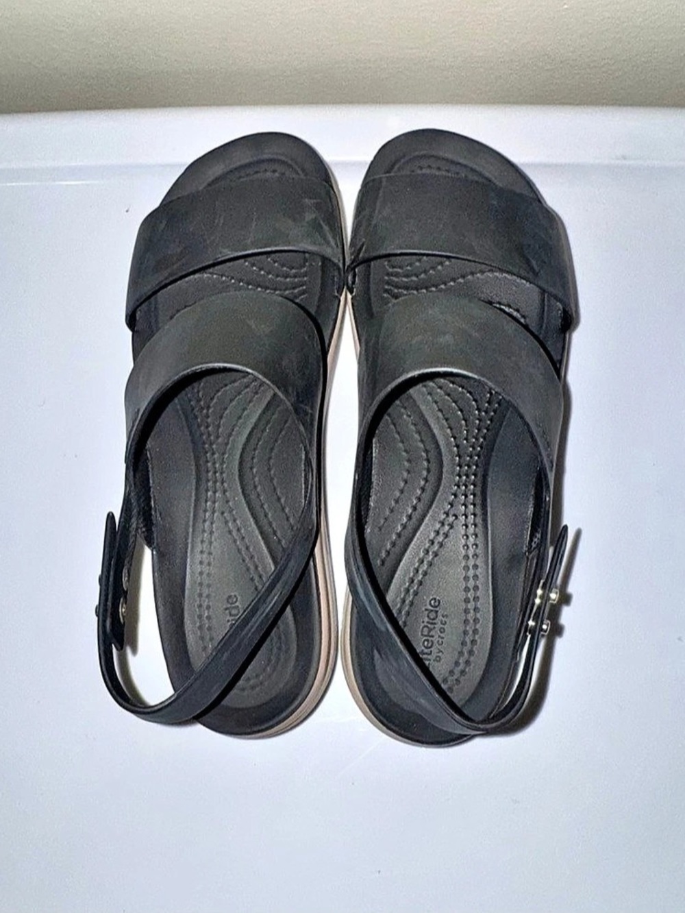 Crocs Brooklyn Low Wedge Sandals Black & Brown US 7 - Picture 9 of 12